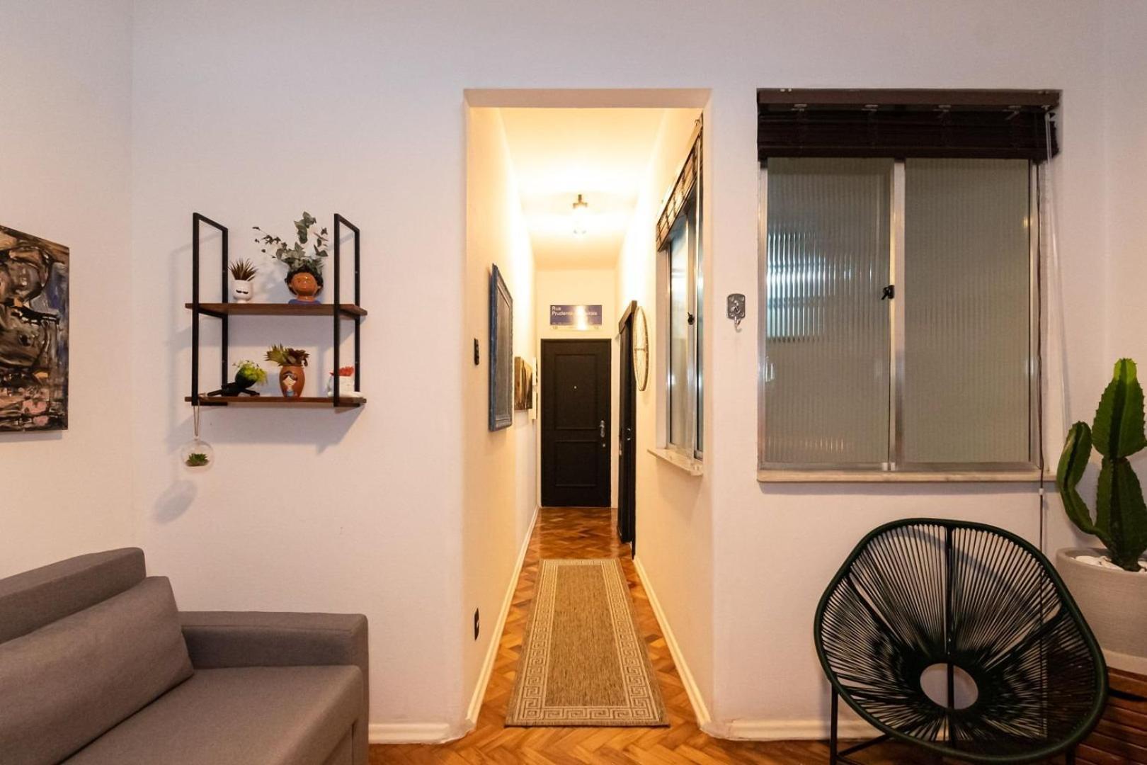 Appartement Omar do Rio - JG 42/701: Moderno Qto&sala, Internet 240mbps, Smart TV, VideoGame Retrô + Alexa  à Rio de Janeiro Extérieur photo